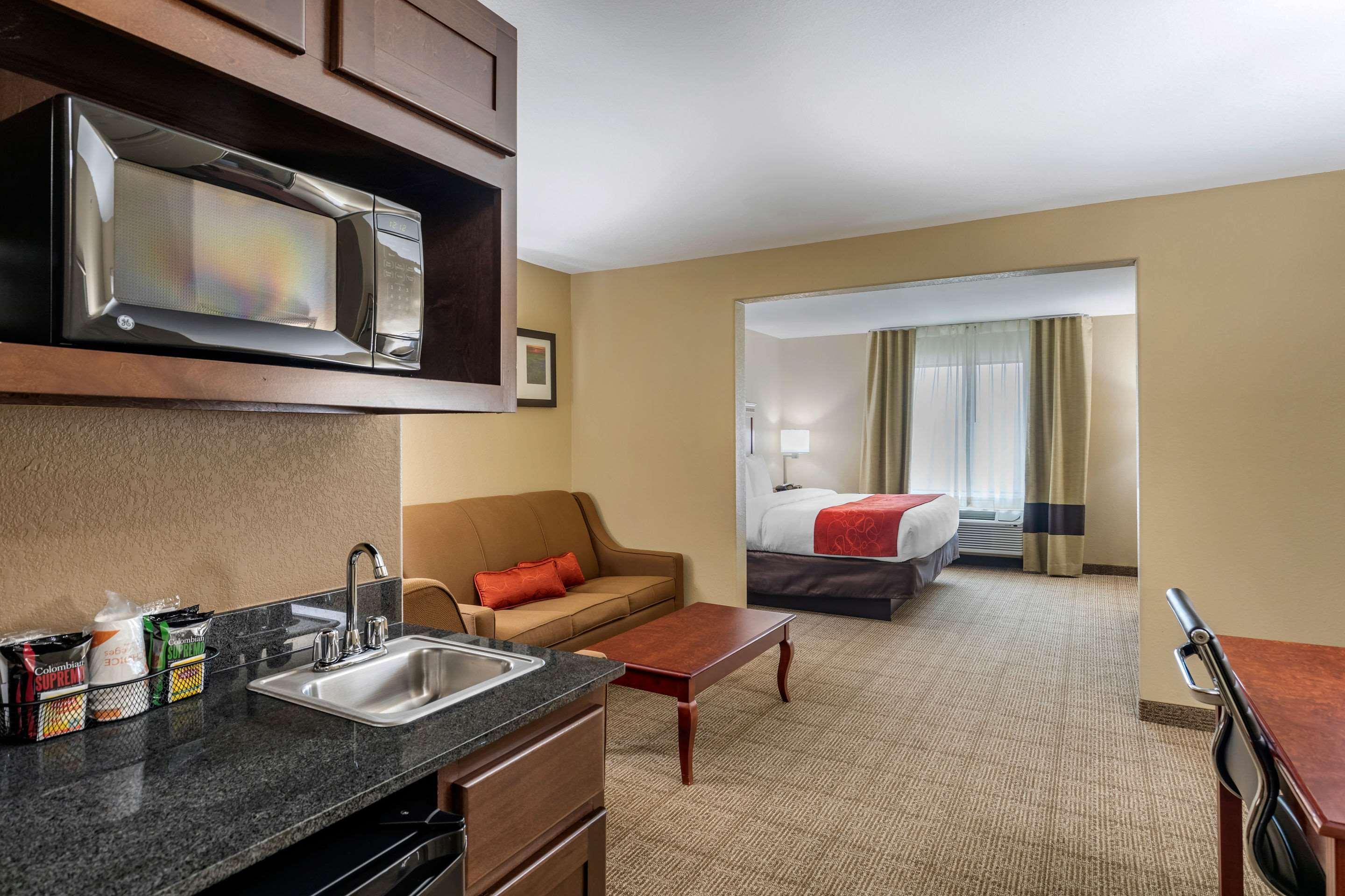 Comfort Suites Ennis Zewnętrze zdjęcie