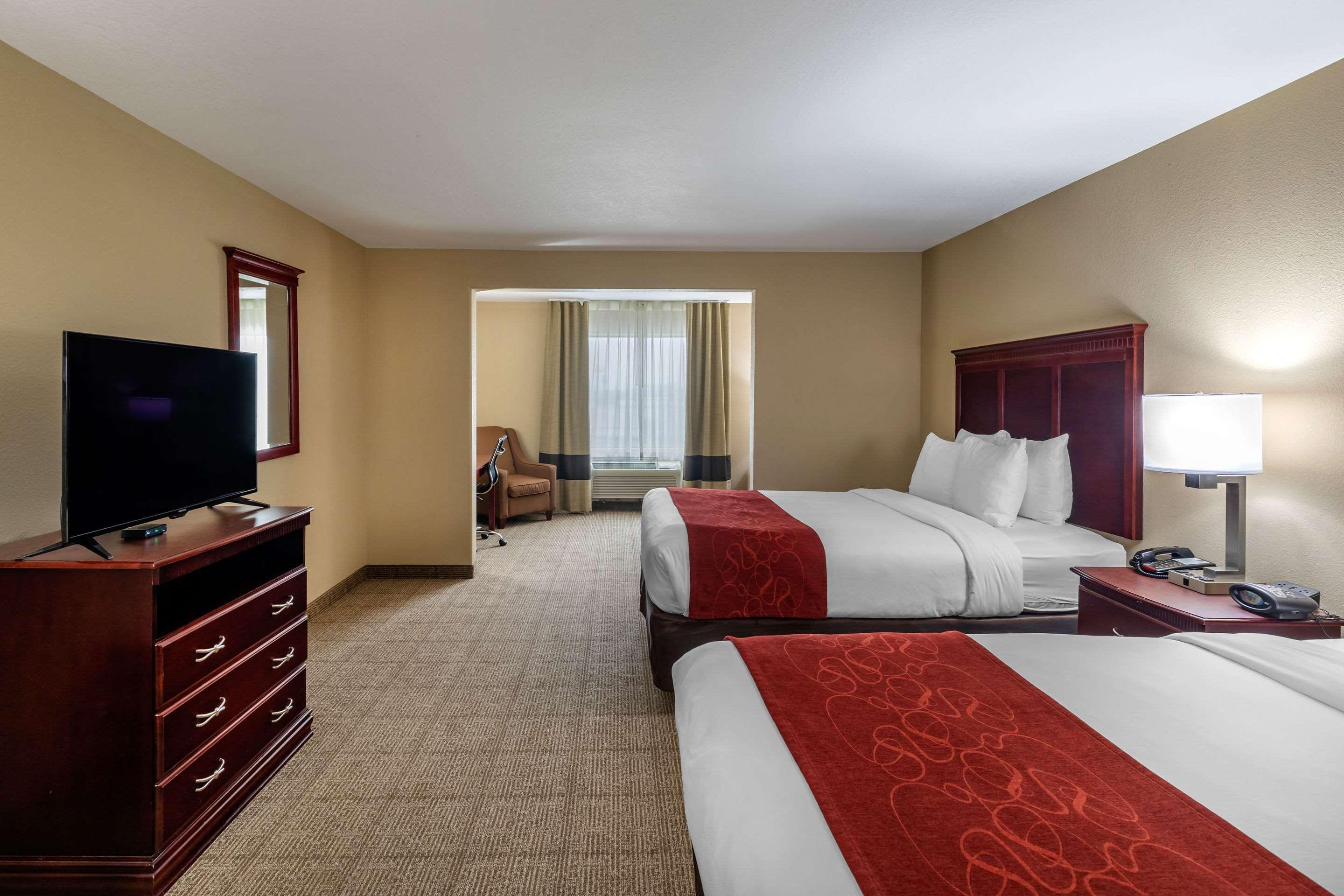 Comfort Suites Ennis Zewnętrze zdjęcie