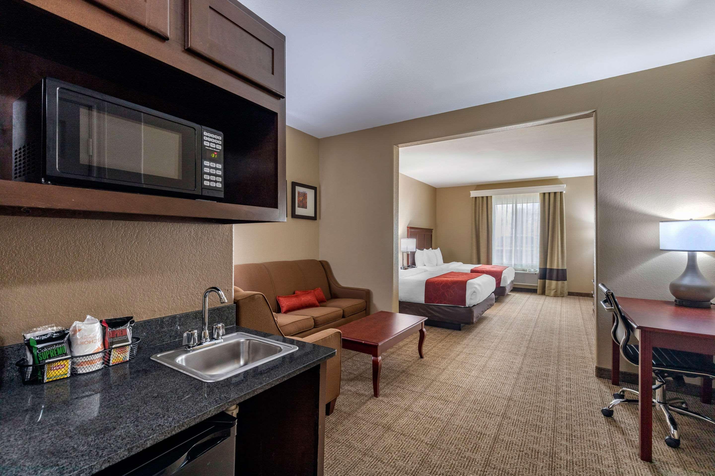 Comfort Suites Ennis Zewnętrze zdjęcie