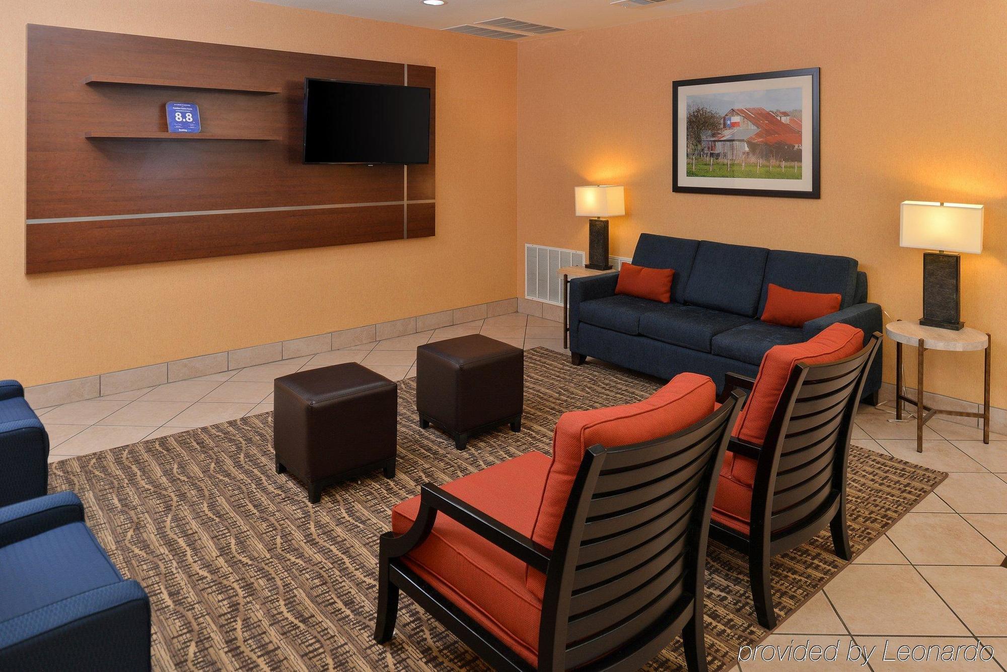 Comfort Suites Ennis Zewnętrze zdjęcie