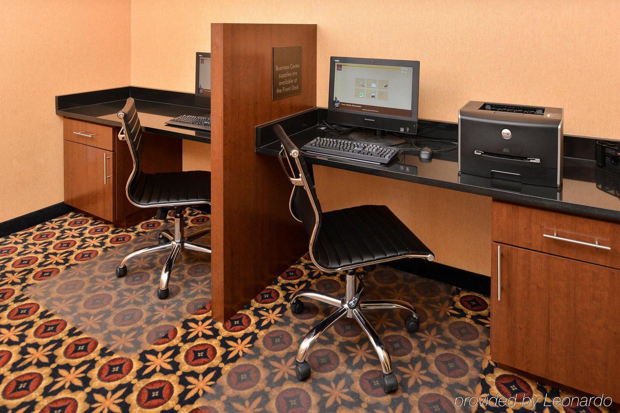 Comfort Suites Ennis Zewnętrze zdjęcie