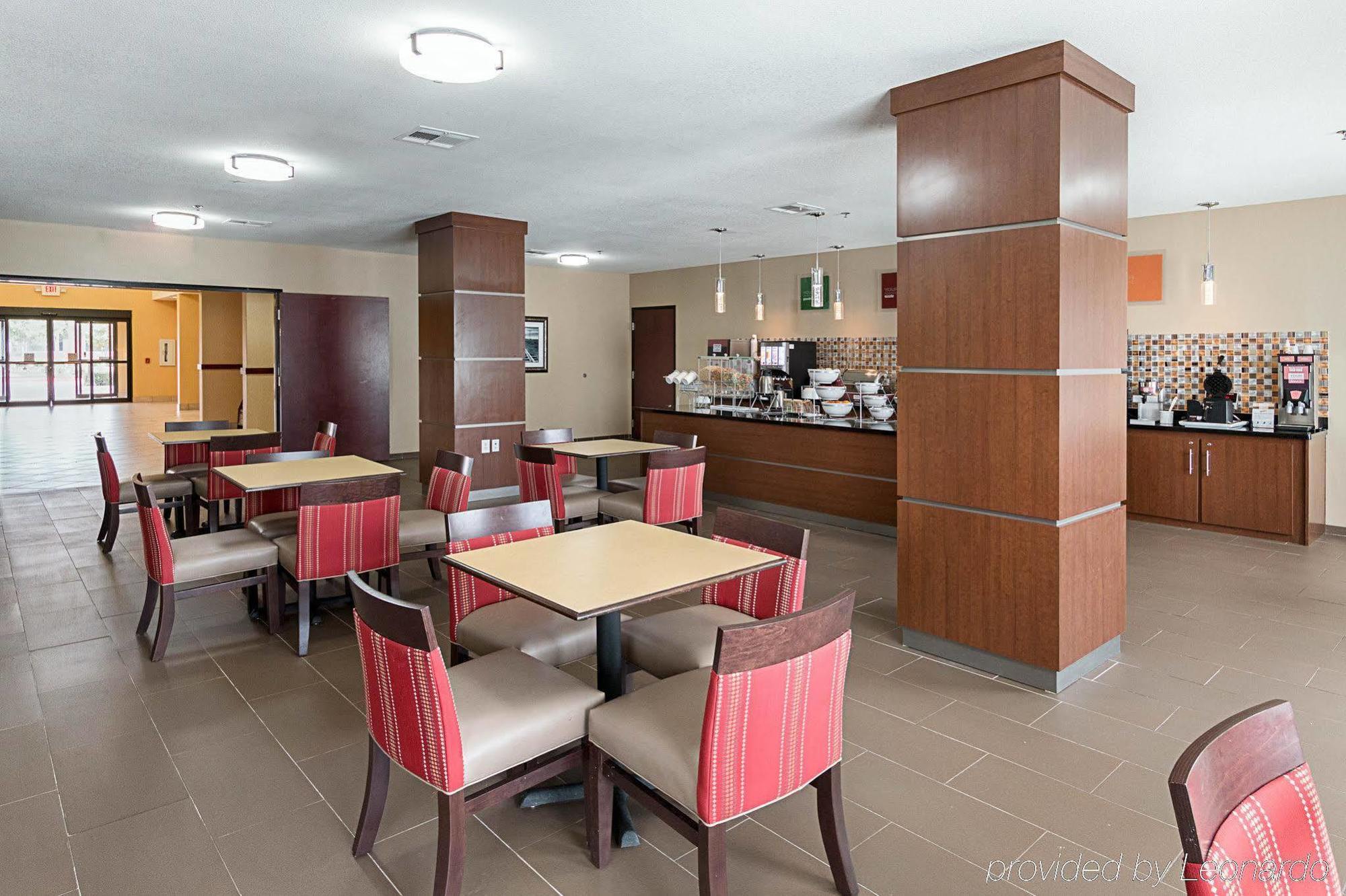 Comfort Suites Ennis Zewnętrze zdjęcie