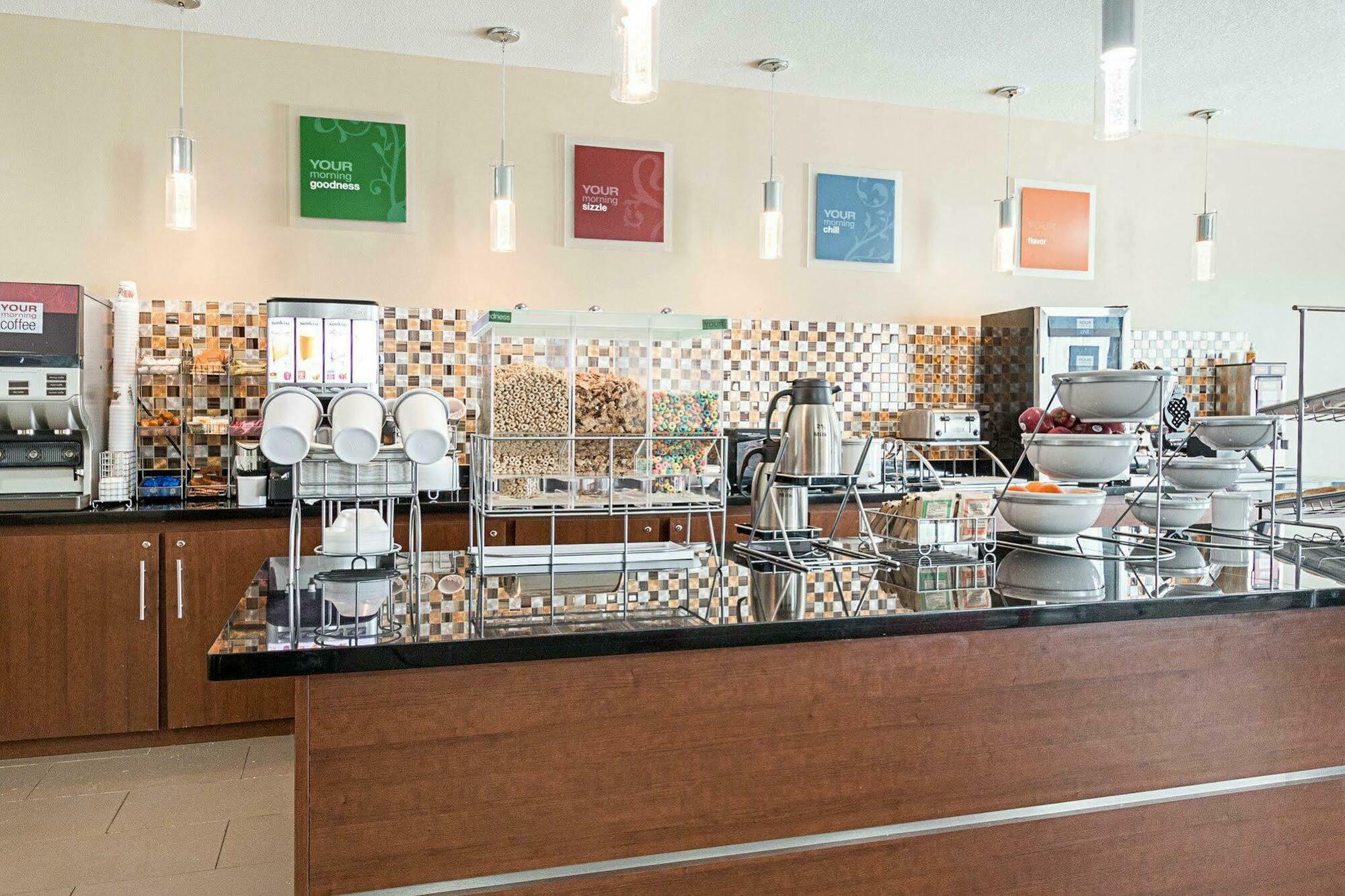 Comfort Suites Ennis Zewnętrze zdjęcie